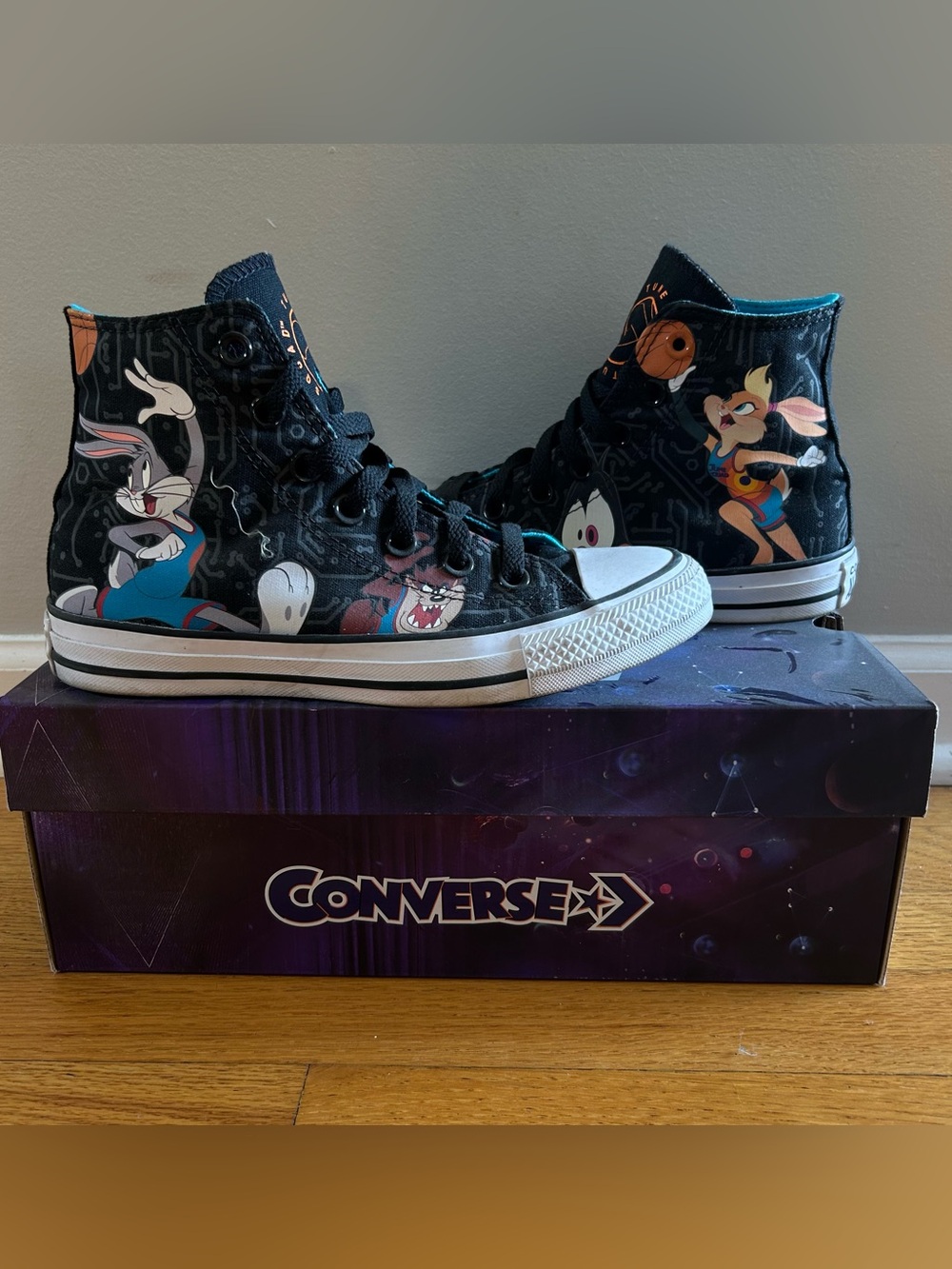 CONVERSE Chuck Taylor All Star Space Jam Women’s 6.5 Men’s 4.5 In Box